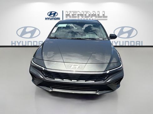 New 2026 Hyundai Elantra Sport FWD image 2
