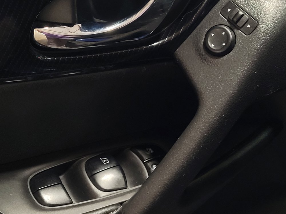 Used 2019 Nissan Rogue SL w/ Premium Package FWD image 27