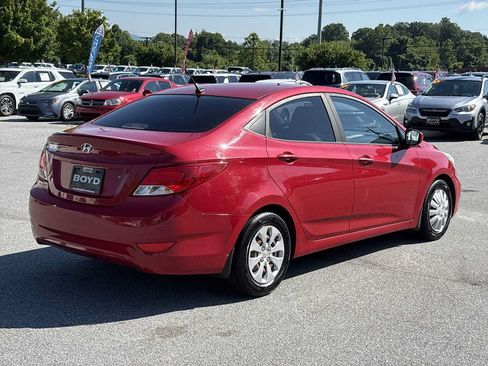 Used 2016 Hyundai Accent SE w/ Option Group 02 FWD image 6