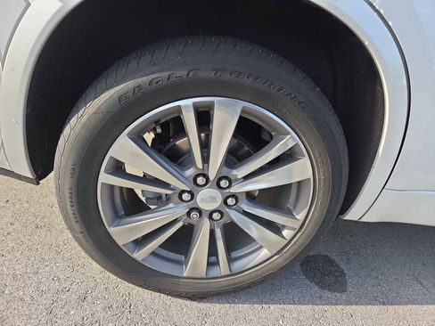 Used 2021 Cadillac XT6 Premium Luxury image 5