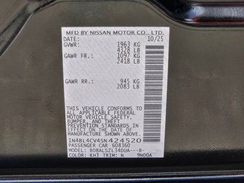 Used 2025 Nissan Altima 2.5 SR FWD image 33