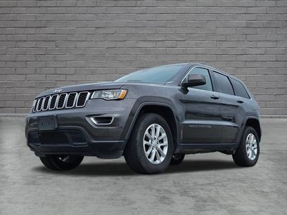 Used 2021 Jeep Grand Cherokee Laredo