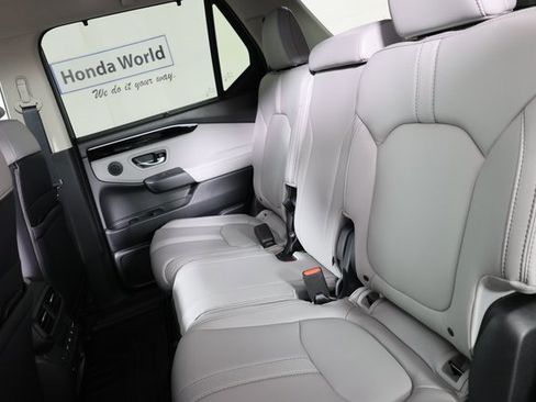 New 2025 Honda Pilot EX-L image 26