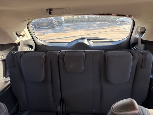 Certified 2024 Subaru Ascent Premium w/ Convenience Package image 6