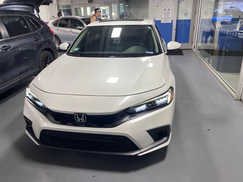 Used 2024 Honda Civic EX-L image 26