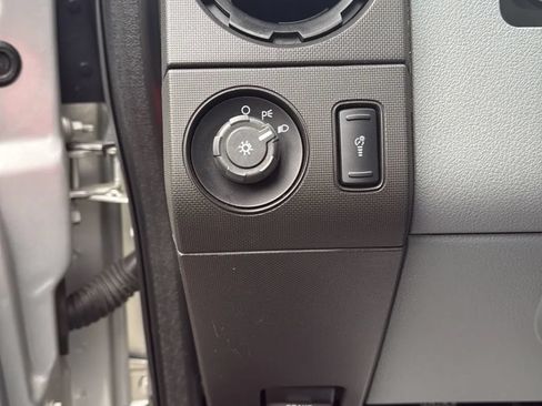 Used 2015 Ford F250 XL AWD/4WD image 19