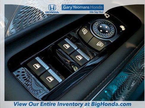 Used 2024 Lincoln Nautilus Reserve w/ Equipment Group 203A AWD/4WD image 27