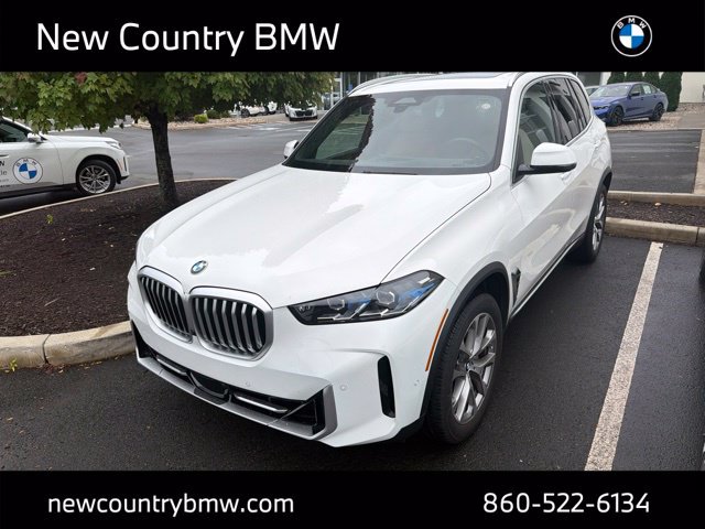 Used 2026 BMW X5 xDrive50e AWD/4WD image 3