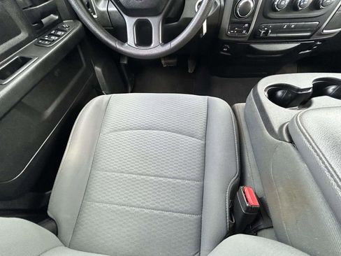 Used 2016 RAM 1500 Tradesman w/ Popular Equipment Group AWD/4WD image 13