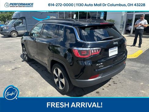Used 2018 Jeep Compass Latitude w/ Popular Equipment Group AWD/4WD image 6