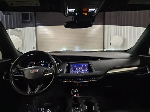 Used 2021 Cadillac XT4 Premium Luxury w/ Cold Weather Package image 34
