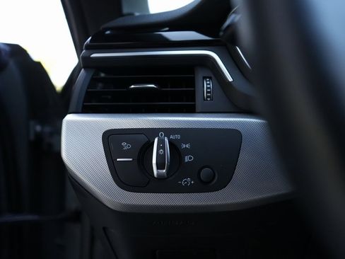 Used 2025 Audi A5 2.0T Premium Plus image 27