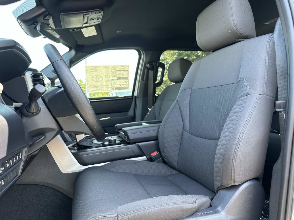 New 2026 Toyota Tundra SR5 w/ SR5 Convenience Package RWD image 25