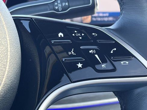 Used 2025 Mercedes-Benz GLE 350 4MATIC image 12