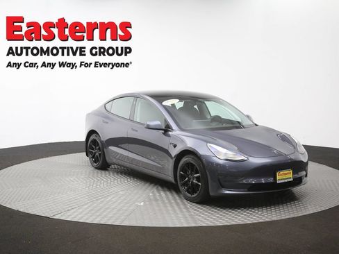 Used 2022 Tesla Model 3 Long Range AWD/4WD image 46