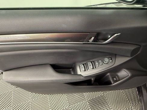 Used 2020 Honda Accord Sport image 14