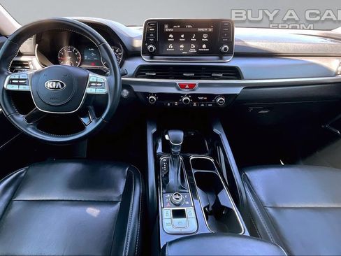 Used 2020 Kia Telluride LX AWD/4WD image 16