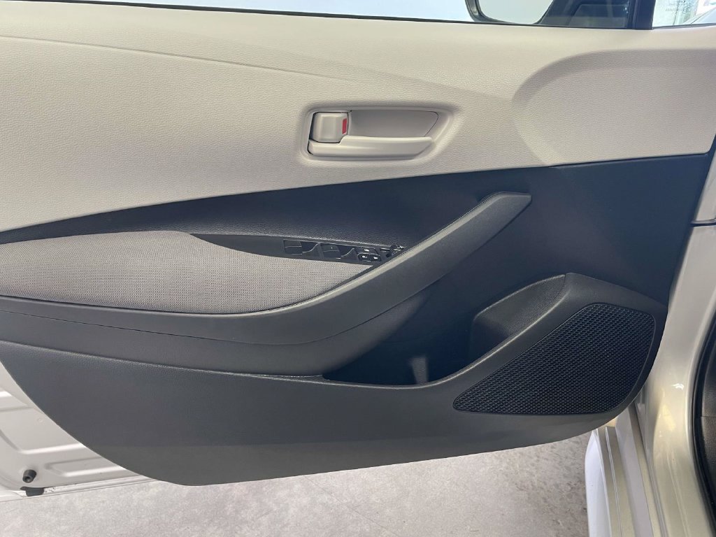 Certified 2025 Toyota Corolla LE FWD image 12
