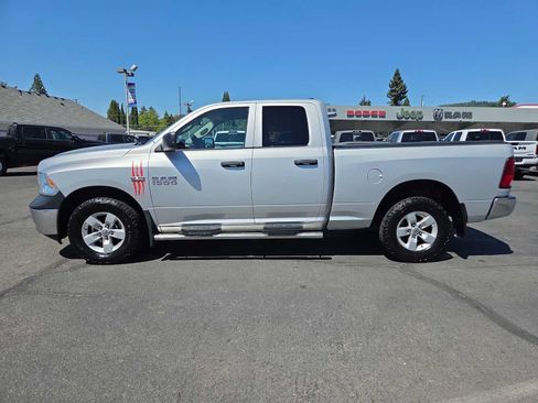 Used 2016 RAM 1500 Tradesman w/ Popular Equipment Group AWD/4WD image 11