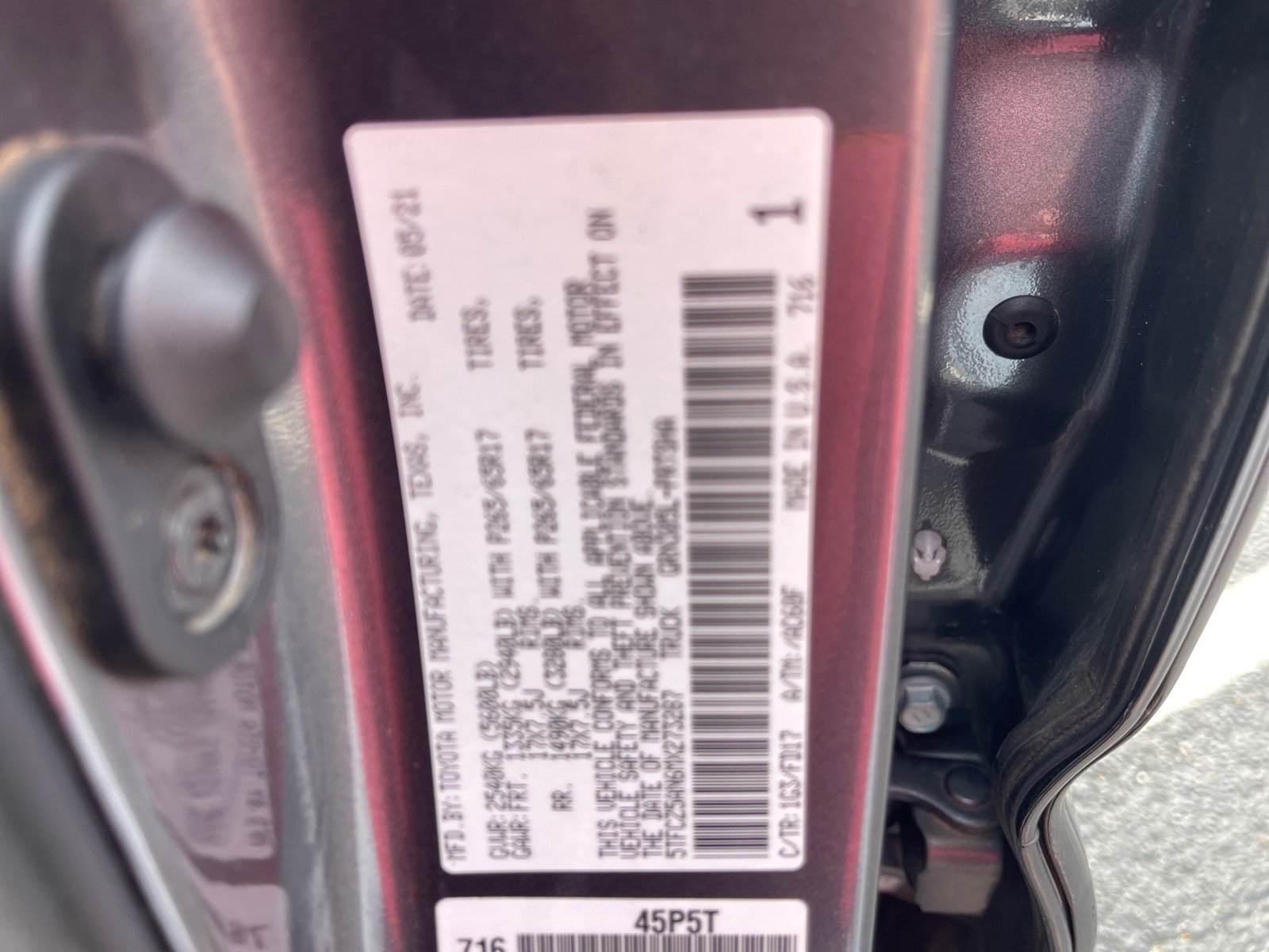 Used 2021 Toyota Tacoma TRD Sport w/ Technology Package AWD/4WD image 11