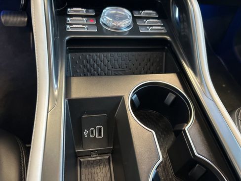 Used 2024 Lincoln Nautilus Reserve image 26