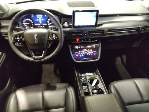 Used 2022 Lincoln Corsair AWD w/ Equipment Group 101A image 22