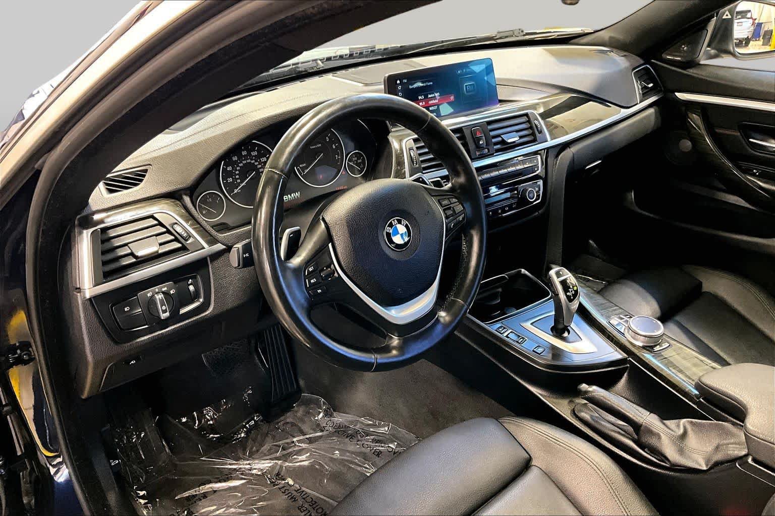 Used 2019 BMW 440i Gran Coupe xDrive w/ Convenience Package AWD/4WD image 17