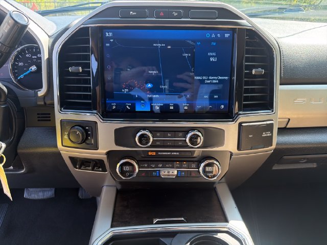 Used 2022 Ford F250 Lariat w/ Lariat Value Package AWD/4WD image 21