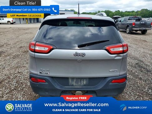 Used 2015 Jeep Cherokee Latitude w/ Cold Weather Group AWD/4WD image 8