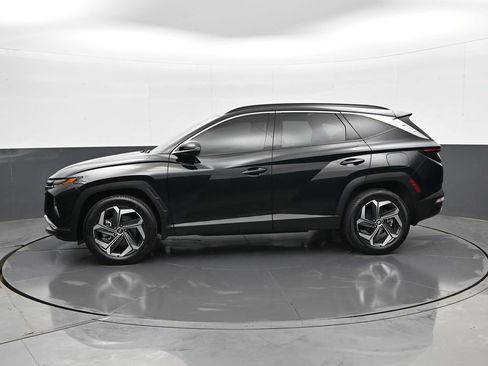 Certified 2024 Hyundai Tucson Limited AWD/4WD image 9