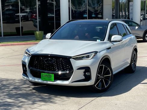 Used 2023 INFINITI QX50 Sport FWD image 9