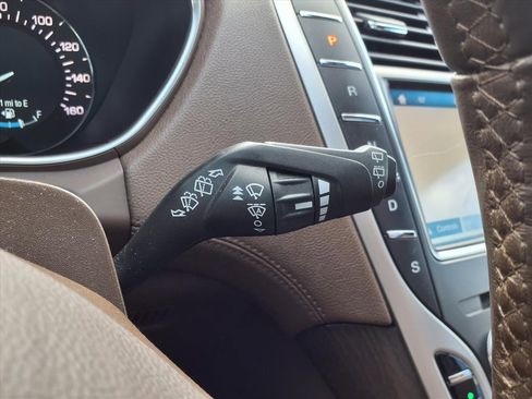 Used 2017 Lincoln MKX Reserve w/ Driver Assistance Package image 20