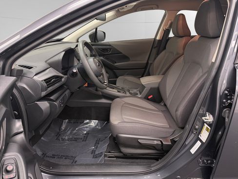 Used 2024 Subaru Crosstrek 2.0i AWD/4WD image 9