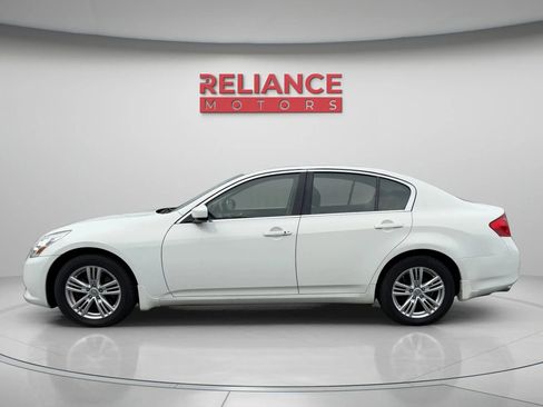 Used 2013 INFINITI G37 x Sedan w/ Premium Pkg image 3