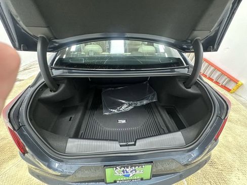 Used 2025 Cadillac CT4 Premium Luxury image 21