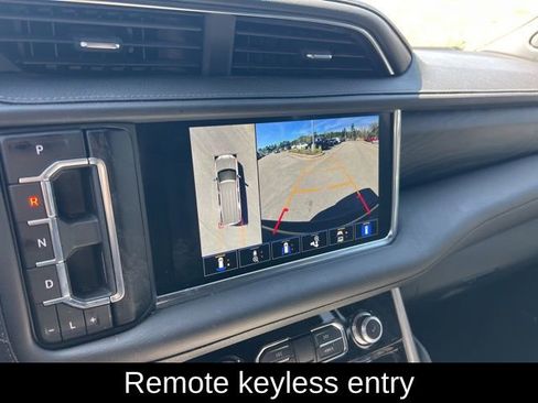 Used 2022 GMC Yukon Denali image 10