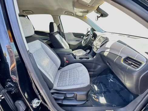 Used 2024 Chevrolet Equinox LS FWD image 26