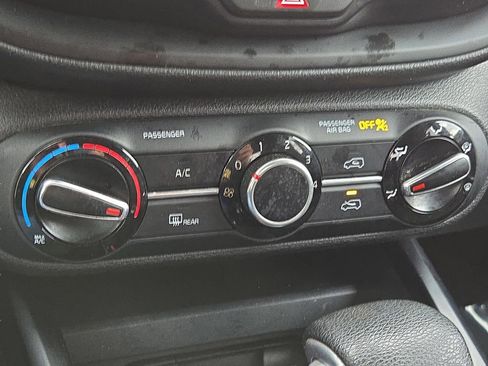 Used 2020 Kia Soul S image 14