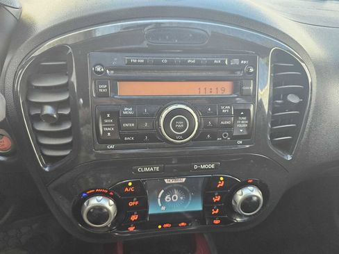 Used 2014 Nissan Juke SV AWD/4WD image 13