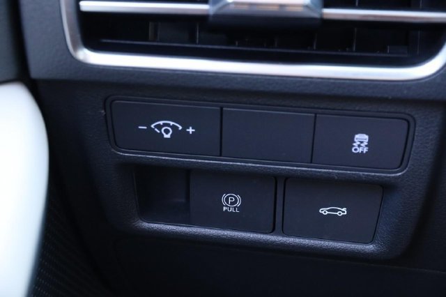 Used 2025 Hyundai Sonata SEL FWD image 20