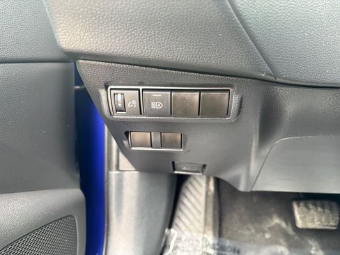 Certified 2024 Toyota Corolla Cross XLE image 23