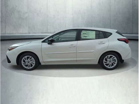 New 2025 Subaru Impreza 2.0i image 2