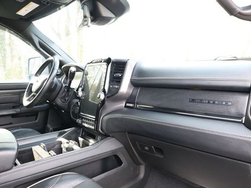 Used 2024 RAM 3500 Limited w/ Night Edition AWD/4WD image 22