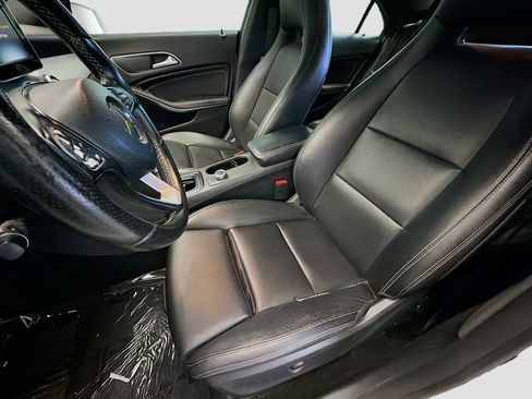 Used 2016 Mercedes-Benz CLA 250 image 10