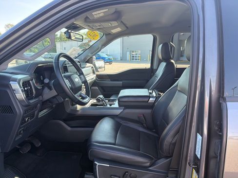Used 2022 Ford F150 Lariat w/ Trailer Tow Package AWD/4WD image 14