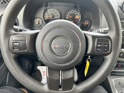 Used 2016 Jeep Compass Sport w/ Power Value Group image 17