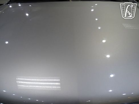 Used 2011 Cadillac Escalade ESV Premium image 27