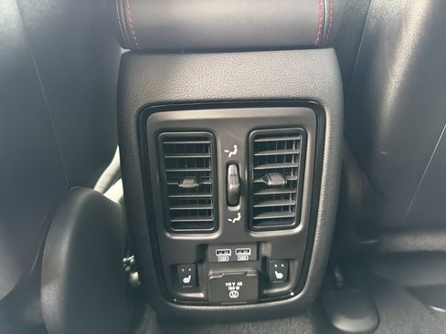 Used 2023 Dodge Durango Citadel image 27