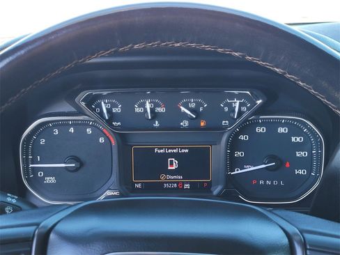 Used 2022 GMC Sierra 2500 AT4 w/ AT4 Preferred Package image 30