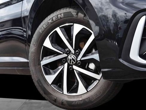 Used 2025 Volkswagen Jetta S FWD image 3